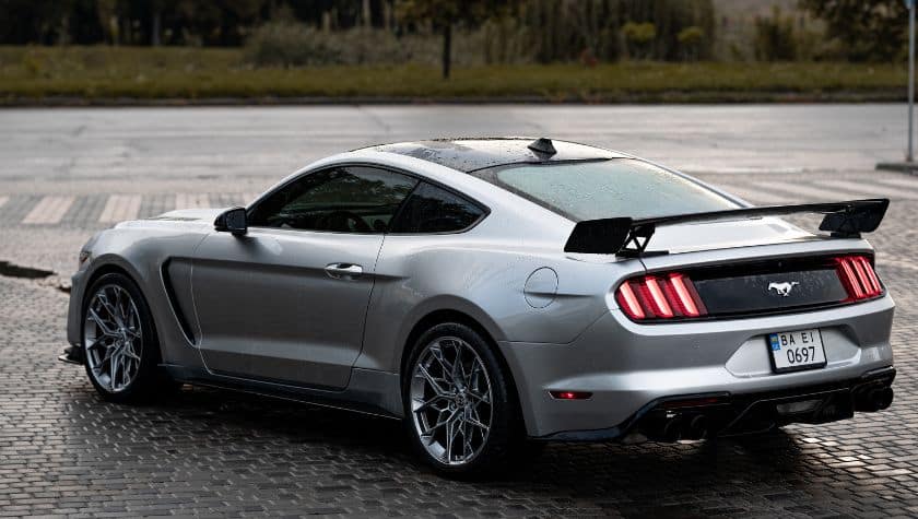 ford police discount